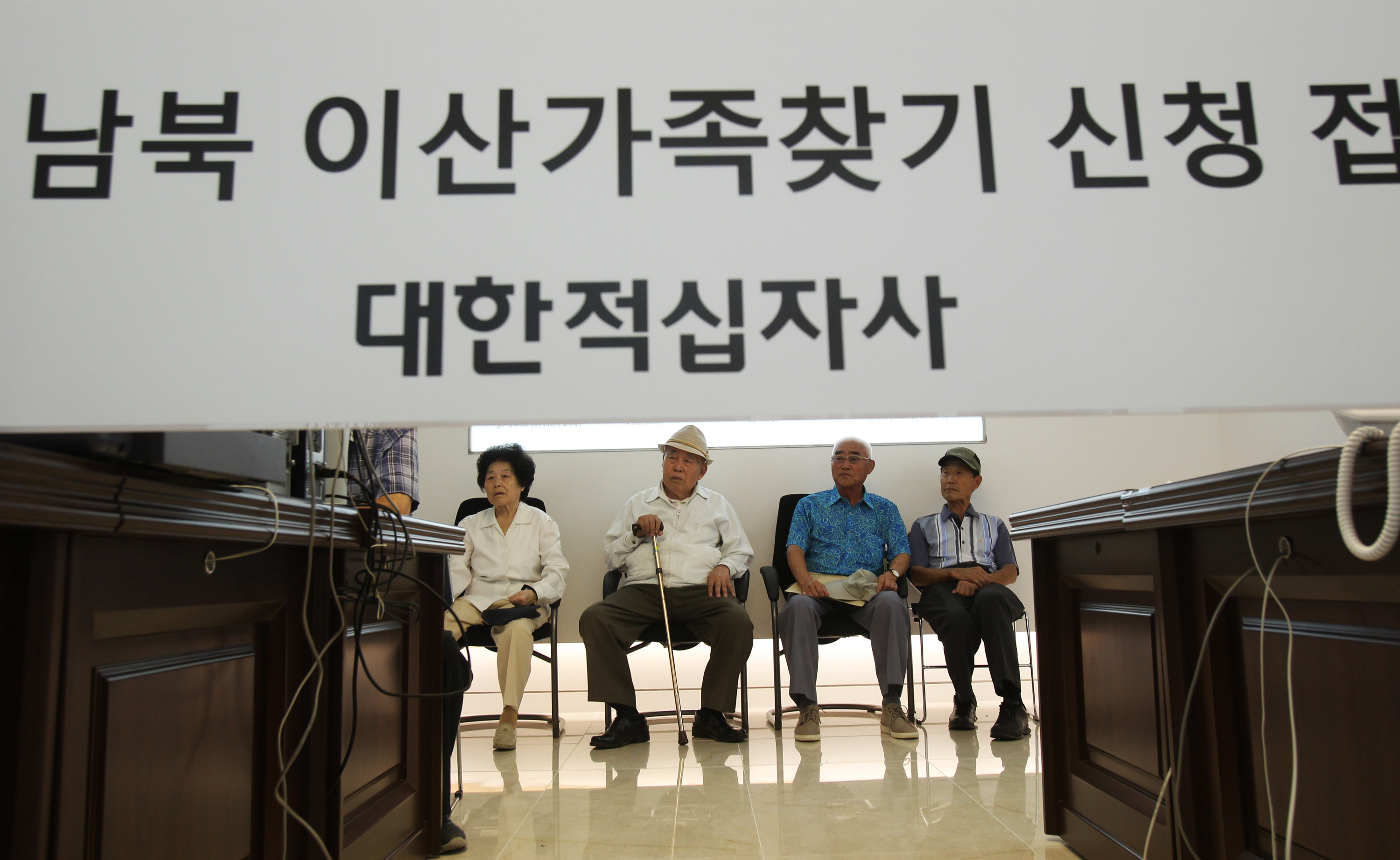 Αναβολή στις συναντήσεις των οικογενειών του πολέμου ανακοίνωσε η Β.Κορέα